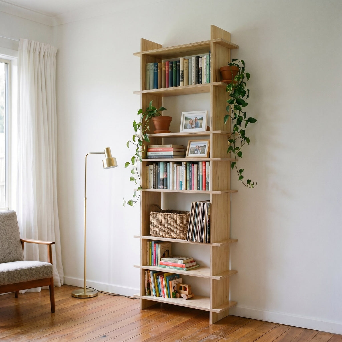 The Shelves 2UR