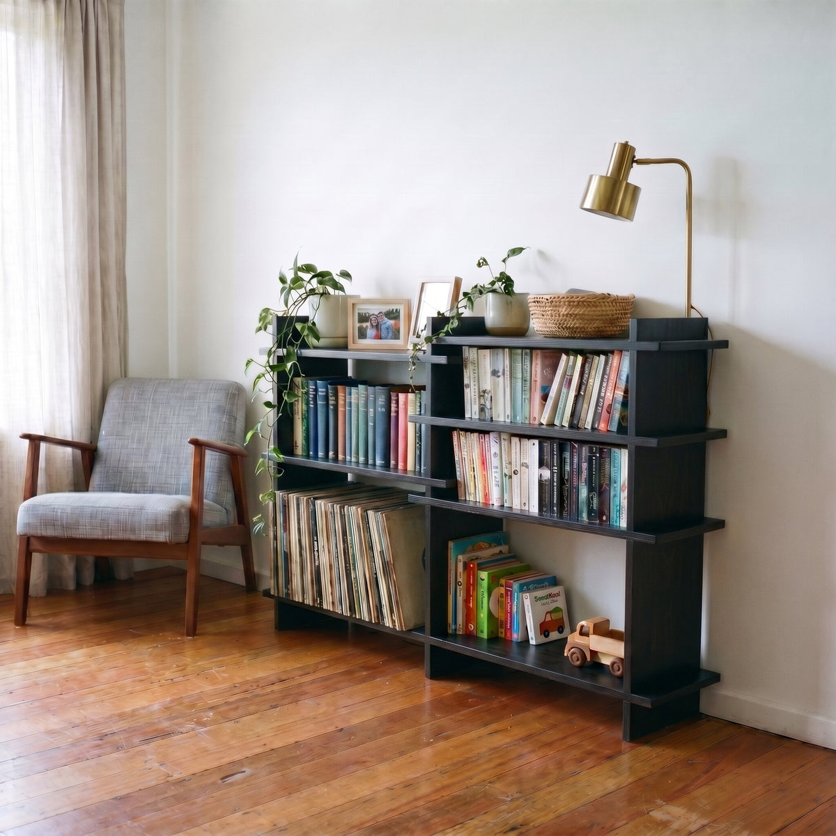The Shelves 3UR Short