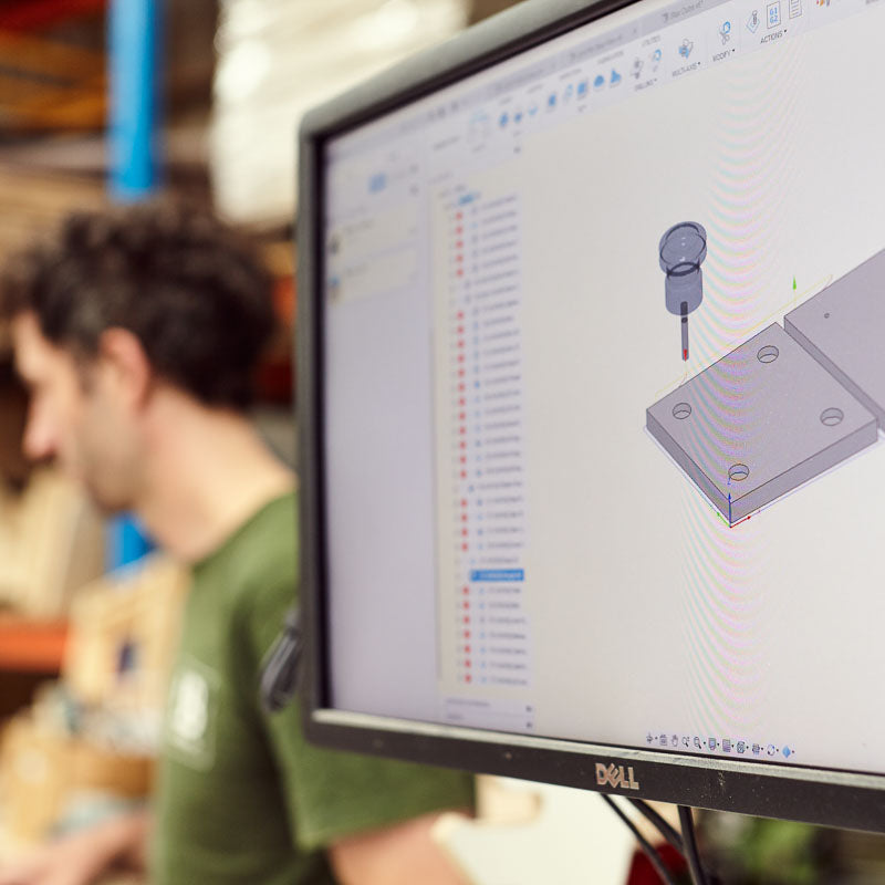 Jem and a shot of the screen with CAM files