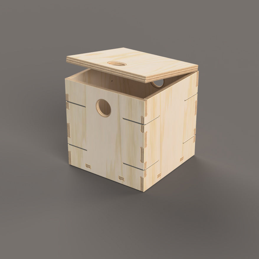 Small Clip Crate with Hinged Door